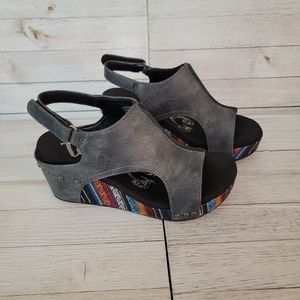 GYPSY JAZZ/VERY G- FREEDOM GREY WEDGES